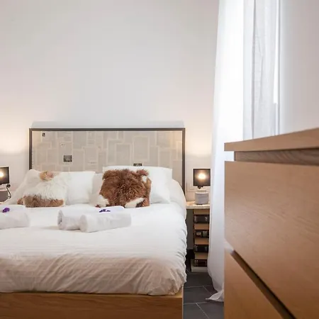 Spectacular Modern Apartment In The City Center Sewilla Zewnętrze zdjęcie